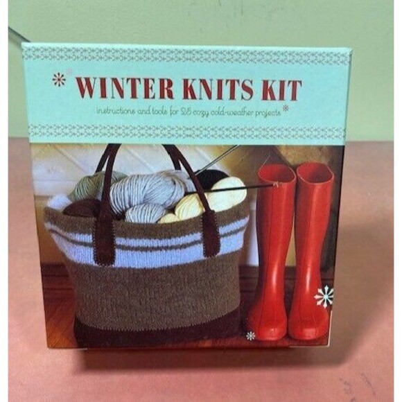 2006 Winter Knits Kit Designs for 25 Cold Weather Projects Not Complete - Picture 1 of 9